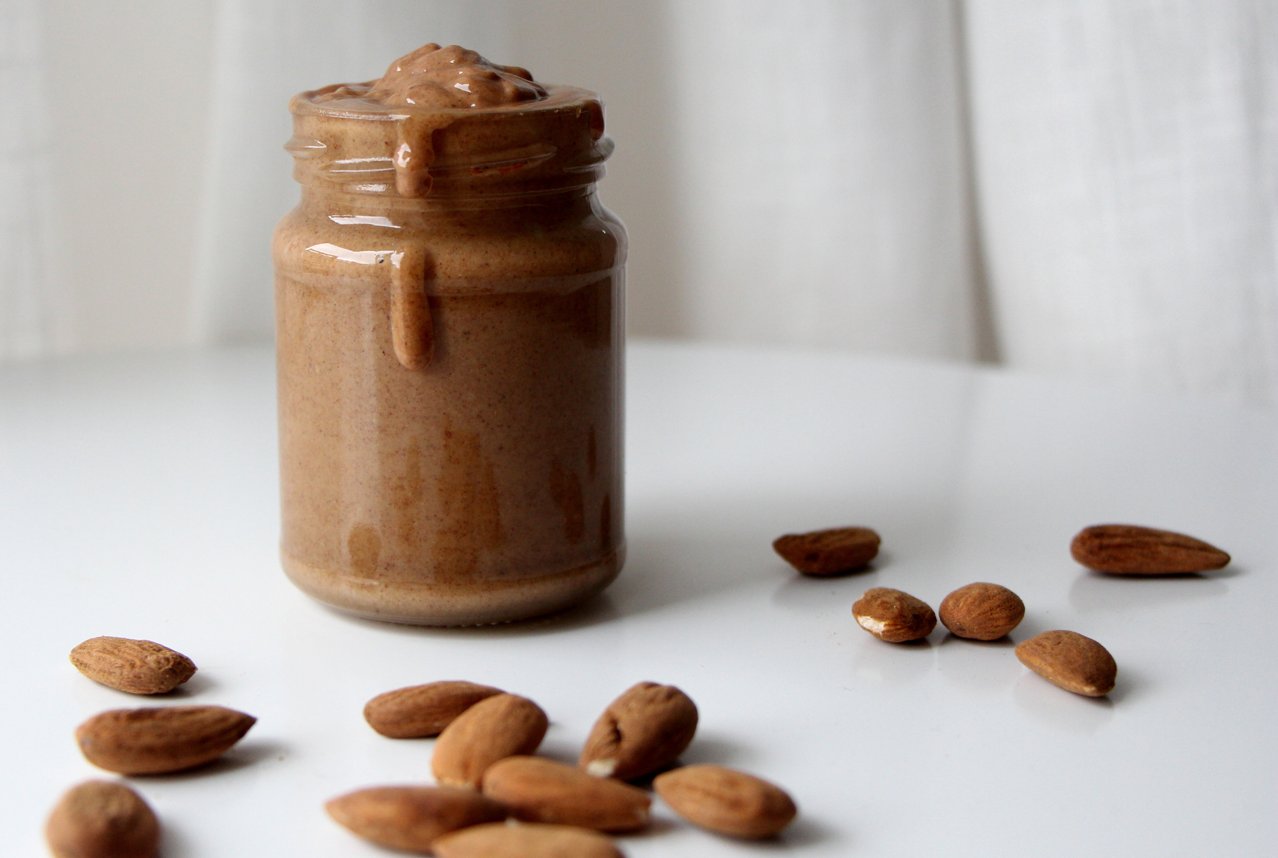 Homemade almond butter … it’s an addiction