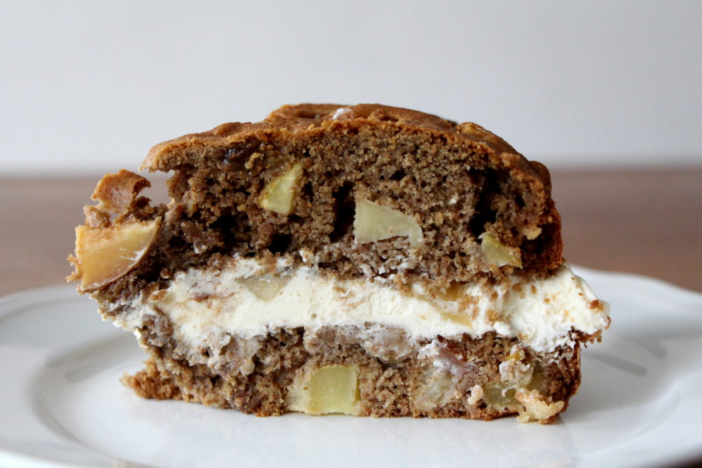 Wholegrain apple cake with mascarpone icing