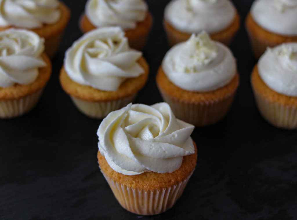 Cardamom and white chocolate cupcakes