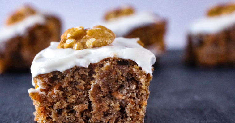 Vegan carrot cake with cashew frosting